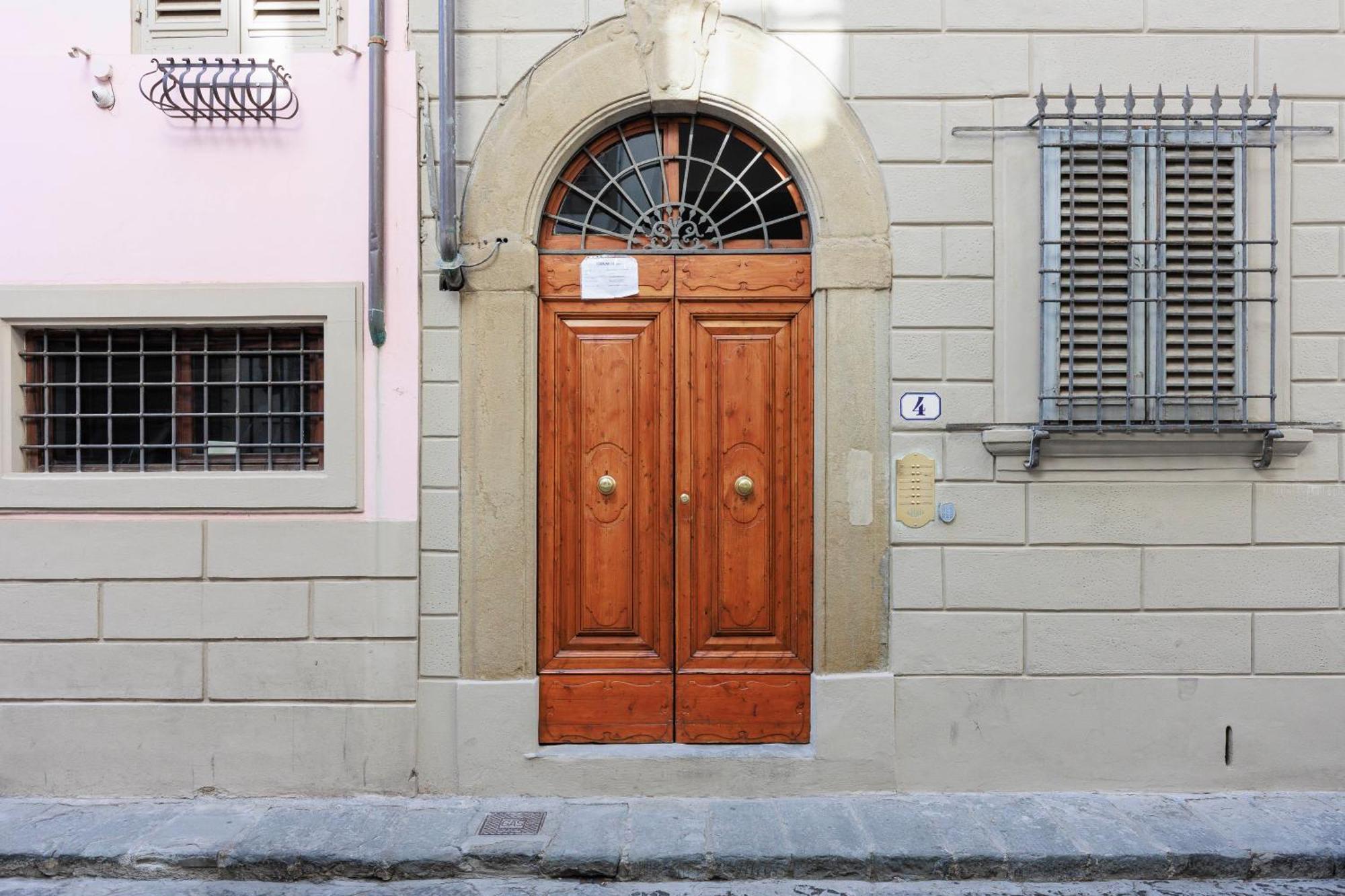 Romantic Santa Croce Apartment Florence Exterior photo